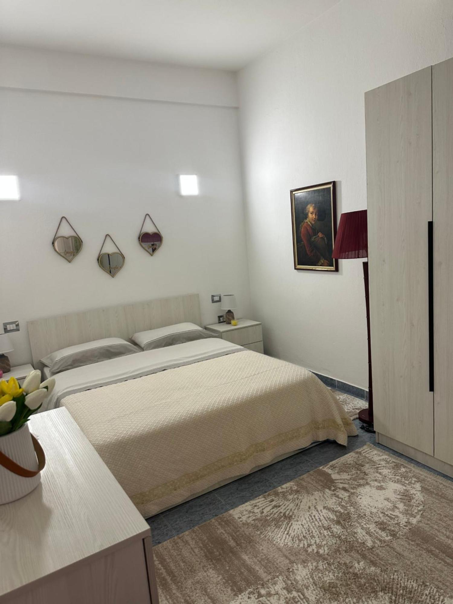 Apartment Near The Centre Of Тирана Екстер'єр фото